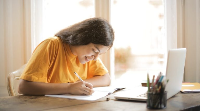 cara dapat beasiswa kuliah